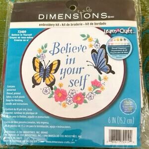 Dimensions Learn a Craft • “Believe in Yourself” • 6” Hoop Kit • NOS